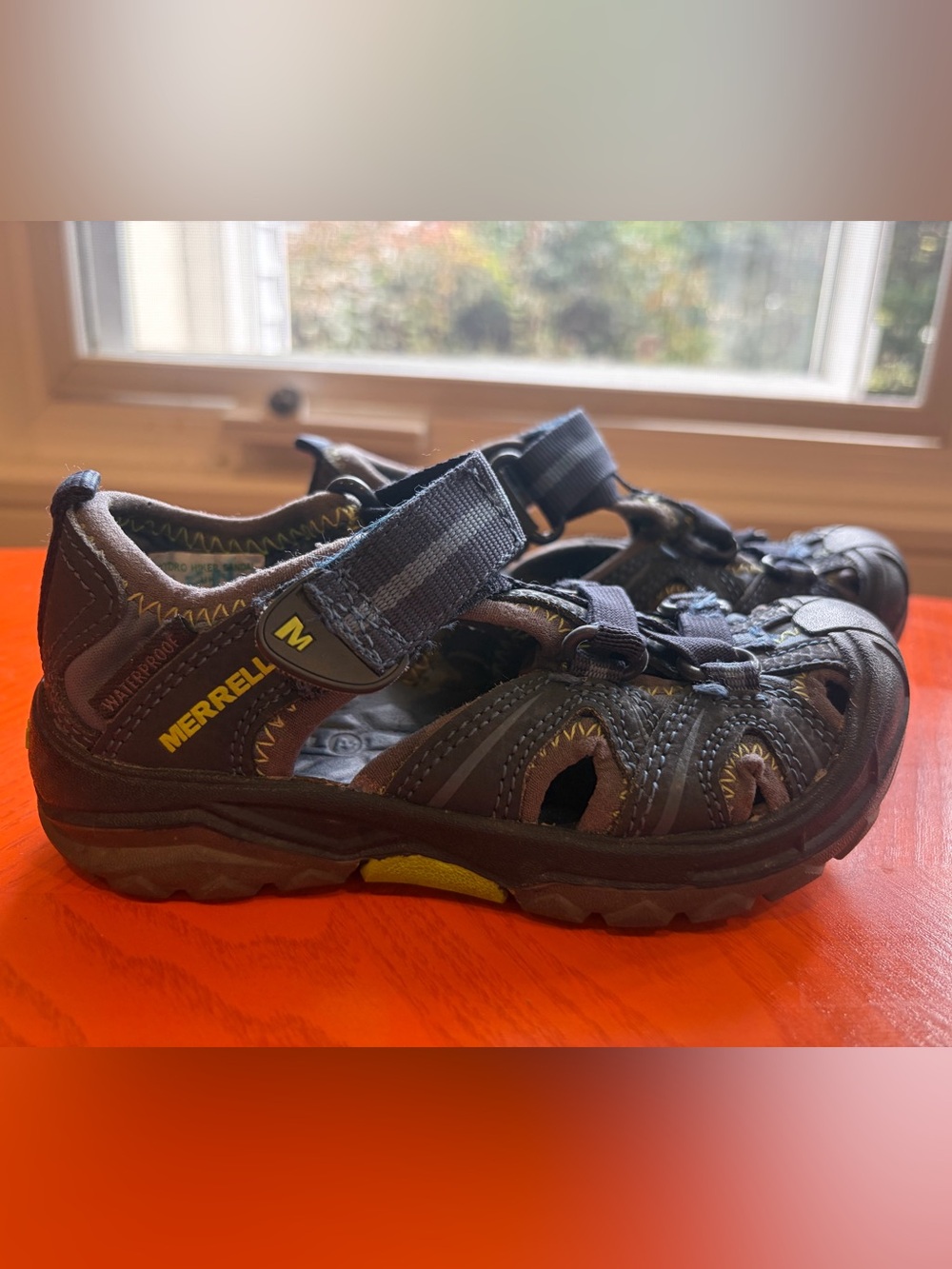 Merrell Hydro Hiker Boys Waterproof Sandals Size 10 Wide